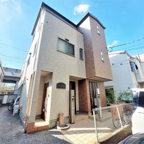 Js court(ジエイズコ-ト)の物件外観写真