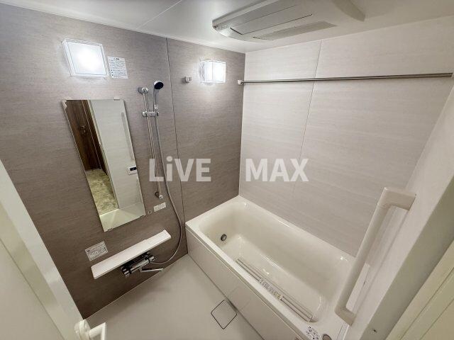 コンフォリア・リヴ西大島SOUTHの物件内観写真