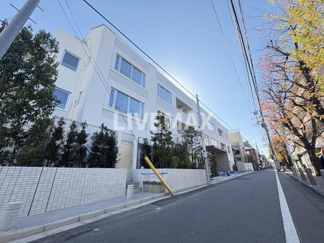 クレストコート旗の台の物件外観写真