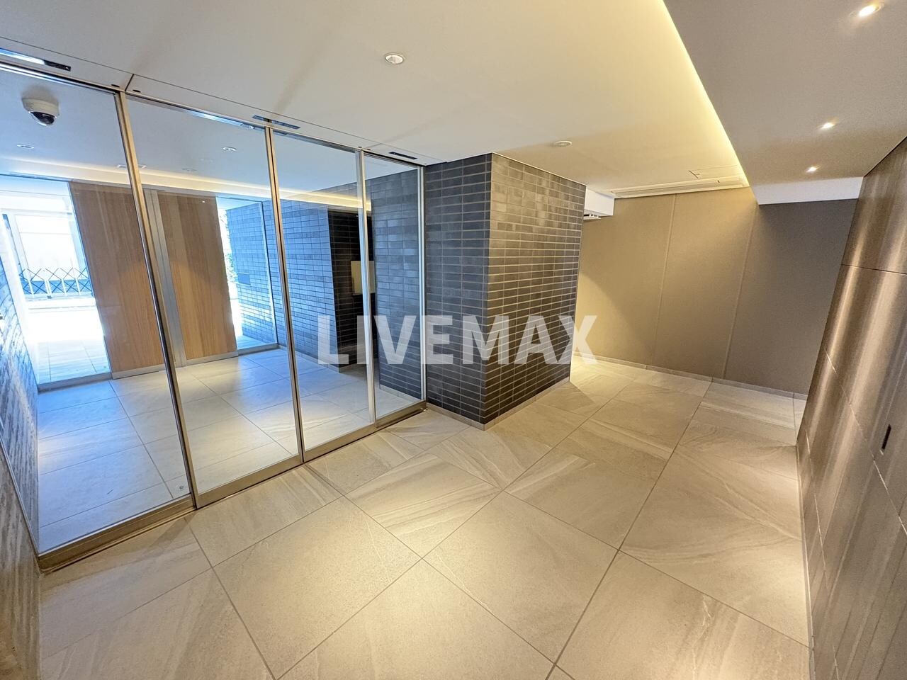 クレストコート旗の台の物件外観写真