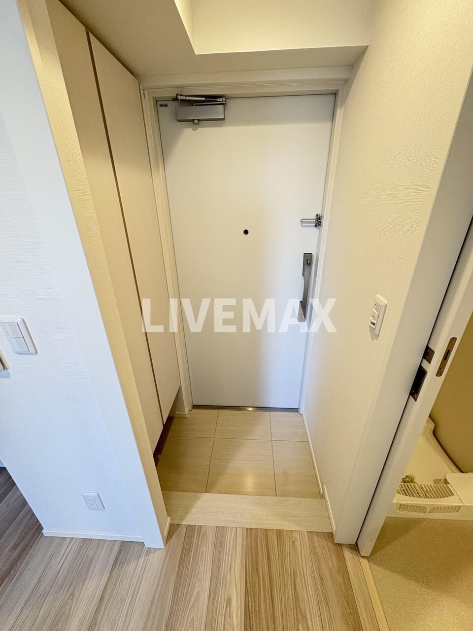 クレストコート旗の台の物件内観写真