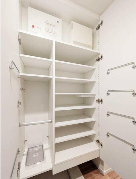 コンフォリア芝浦MOKUの物件内観写真