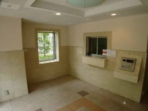 アヴィニティー東中野の物件外観写真