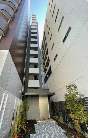 クレストコート門前仲町の物件外観写真