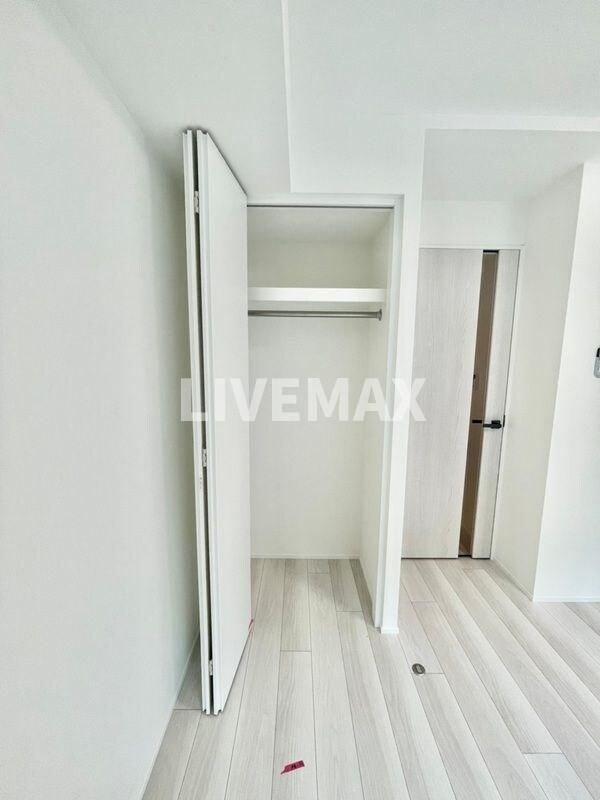 エストゥルース羽田の物件内観写真