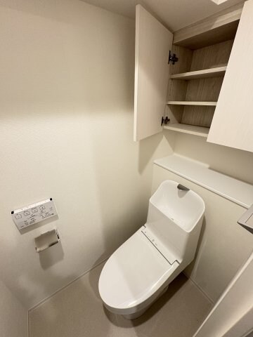 クレストコート旗の台の物件内観写真