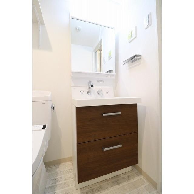 リバーレ日本橋三越前の物件内観写真