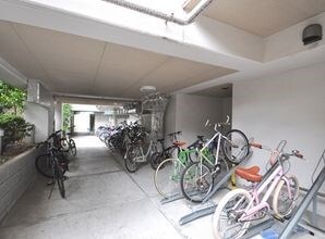 広尾駅 徒歩5分 4階の物件内観写真