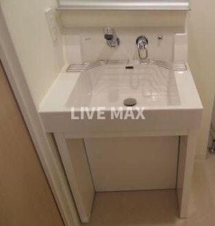 カスタリア大森Ⅱの物件内観写真