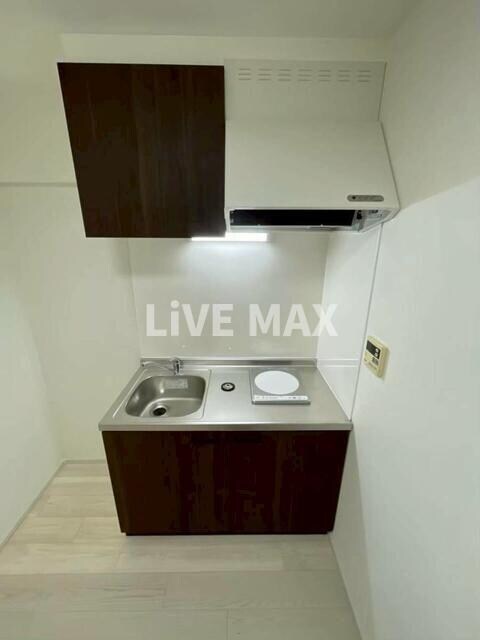 ニューハイツ八丁堀の物件内観写真