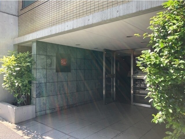 広尾駅 徒歩13分 2階の物件外観写真