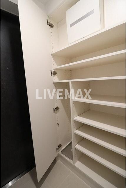 サンハイム雪が谷大塚の物件内観写真