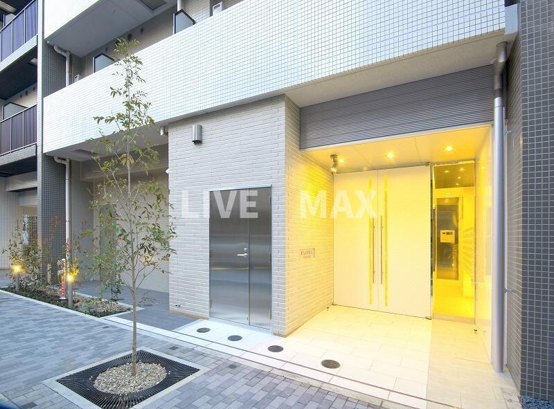 パティーナ住吉の物件外観写真