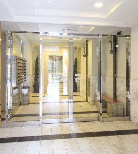 コスモリード月島の物件外観写真