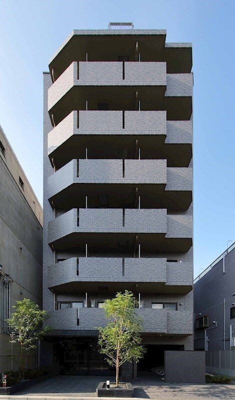 ルーブル白金高輪参番館の物件外観写真