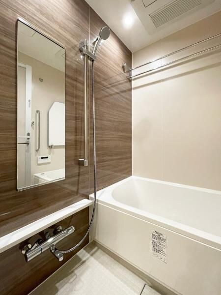 白金ザ・スカイ東棟の物件内観写真