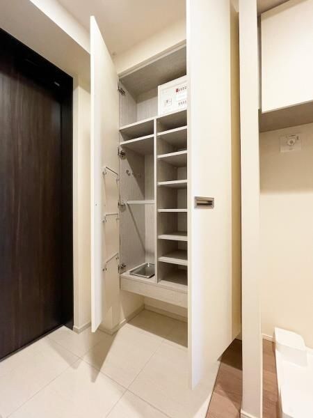 白金ザ・スカイ東棟の物件内観写真