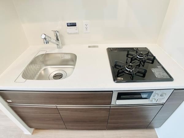 白金ザ・スカイ東棟の物件内観写真