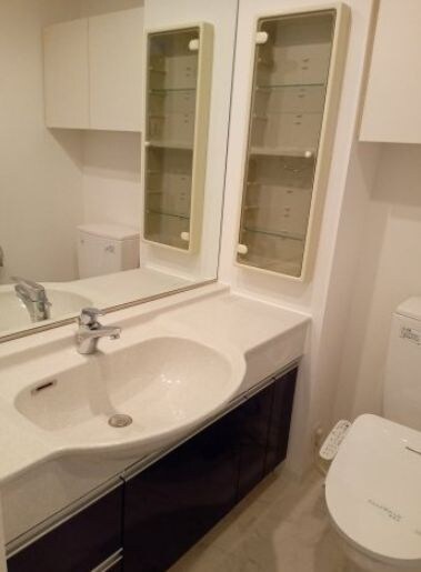 プライムアーバン豊洲の物件内観写真