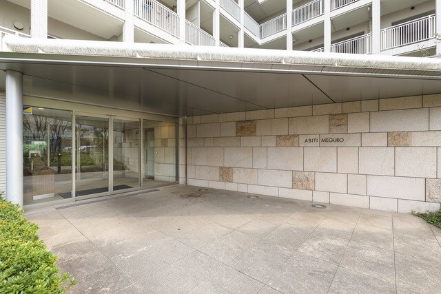 アビティ目黒の物件外観写真