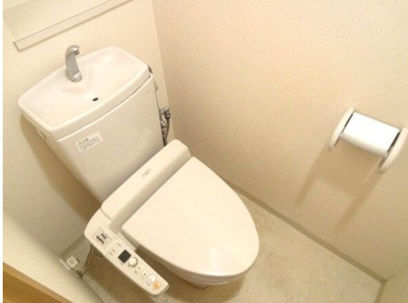 白金台アパートメントの物件内観写真