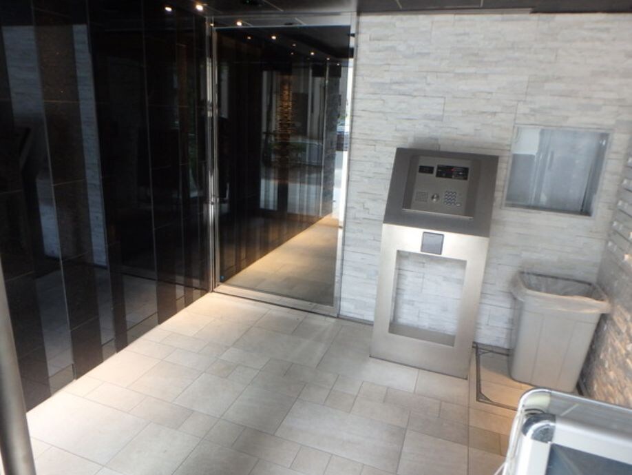 アルテシモリュクスの物件外観写真