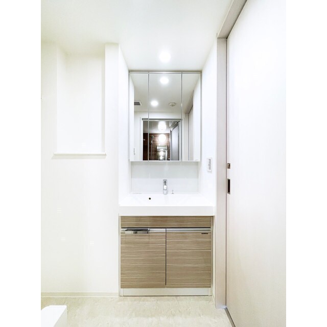 ＢＬＡＵ三ノ輪の物件内観写真