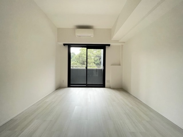 レジディア上野池之端の物件内観写真