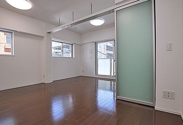 ドゥーエ日本橋浜町の物件内観写真