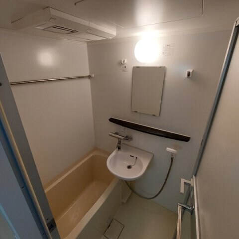 ステーションフロント両国の物件内観写真