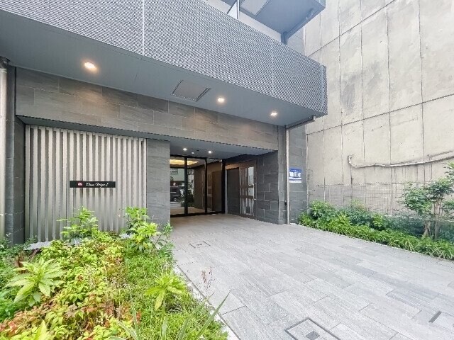 ドゥーエ入谷Ⅰの物件外観写真