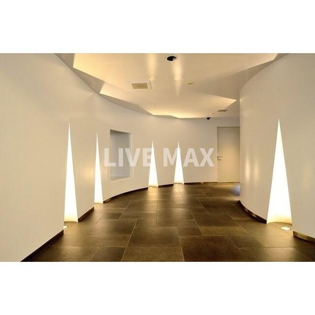 コンフォリア新川の物件外観写真