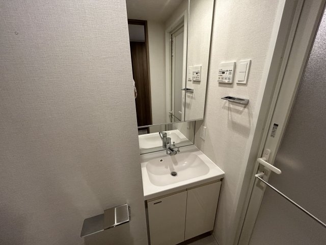 ワンルーフレジデンス新御徒町の物件内観写真