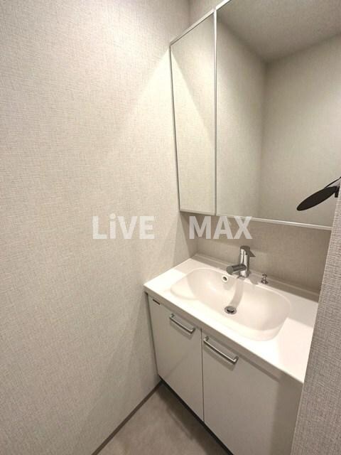 オープンブルーム東日本橋の物件内観写真