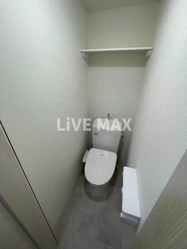 ニューハイツ八丁堀の物件内観写真