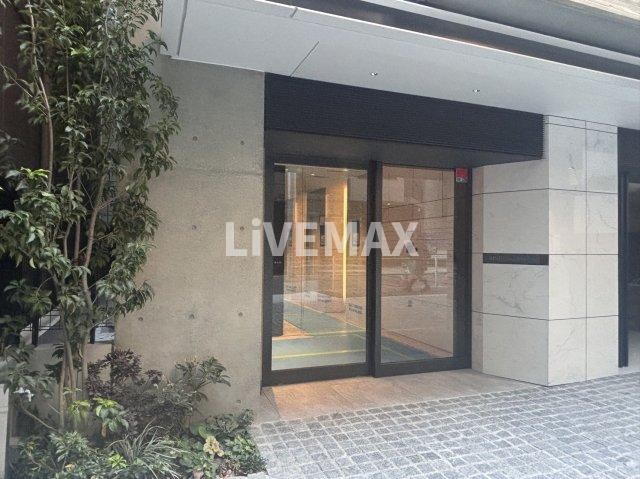 イプセ御成門の物件外観写真