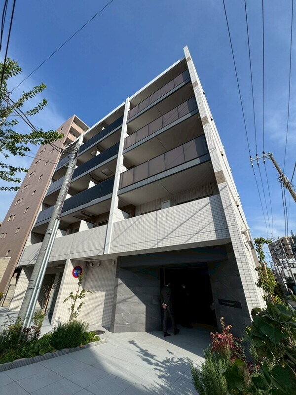 エストゥルース亀戸の物件外観写真