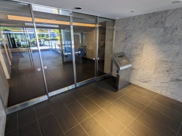 ケーディーエックスレジデンス豊洲の物件外観写真