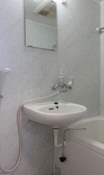 ラグジュアリーアパートメント両国の物件内観写真