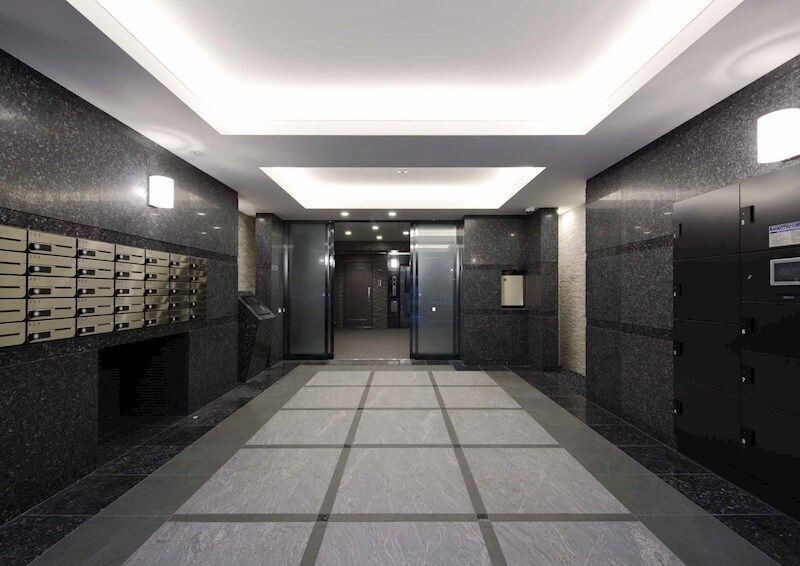 ルーブル白金高輪参番館の物件外観写真