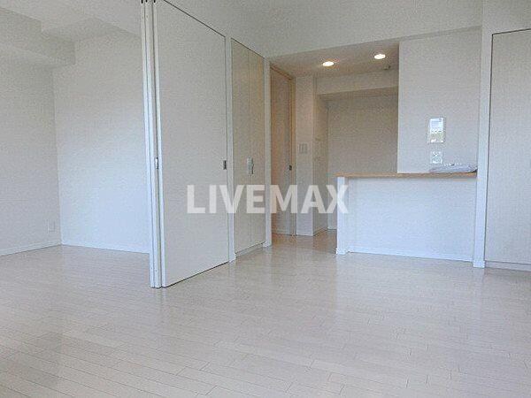 カスタリア三ノ輪の物件内観写真