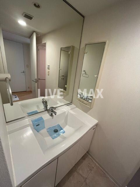 レジディア日本橋浜町の物件内観写真