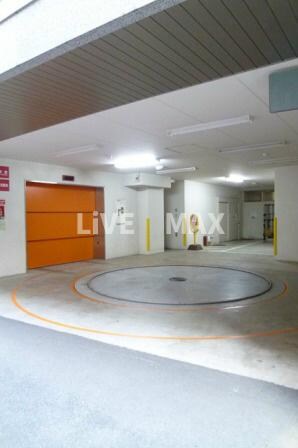 パートナーシップアパートメントの物件外観写真