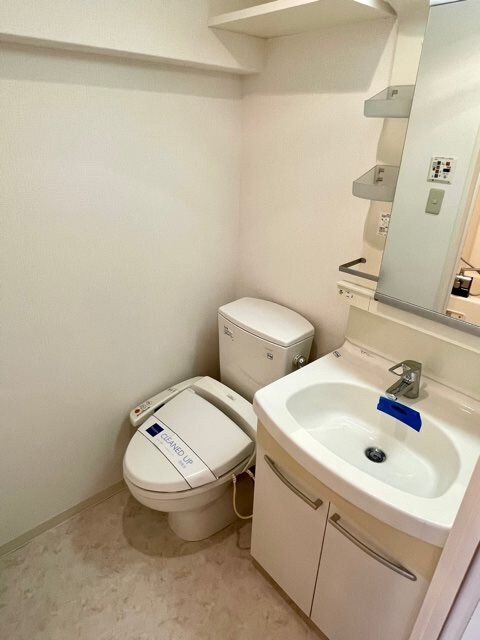 レジディア上野御徒町の物件内観写真