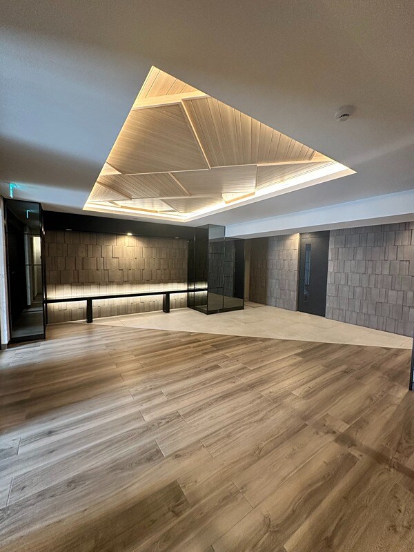 ラティエラ上野入谷の物件外観写真