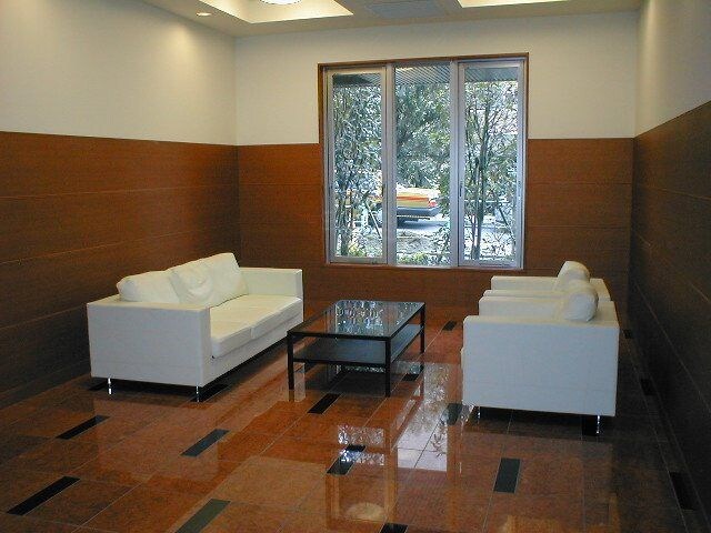 ファミールグラン銀座４丁目オーセンティアの物件外観写真