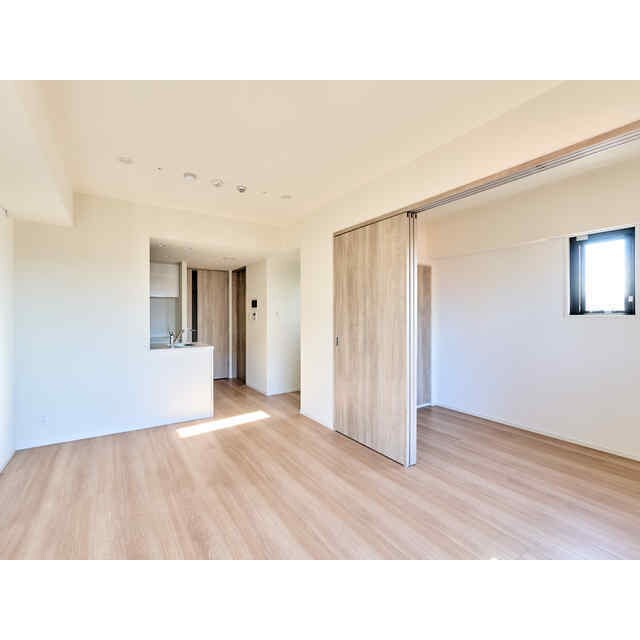 ドゥーエ入谷Ⅲの物件内観写真