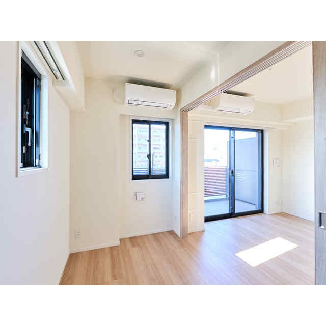 ドゥーエ入谷Ⅲの物件内観写真