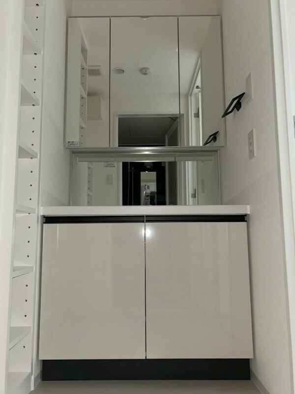 ベルグレード浅草DUEの物件内観写真