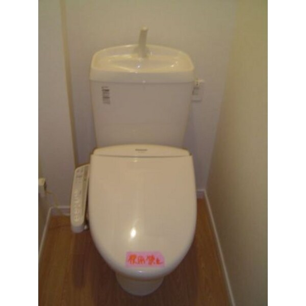 ペントス神田五軒町の物件内観写真